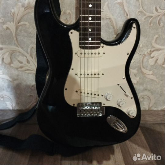 Электро гитарамодель crazzy rw 4204.421