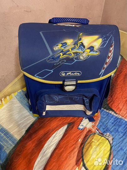 Рюкзак школьный (ранец)