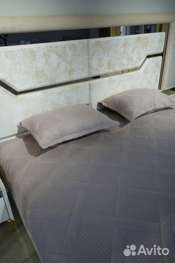 Спальня Стефани