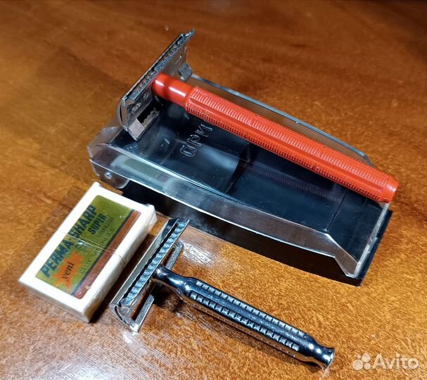 Лот 2 бритвенных станка СССР