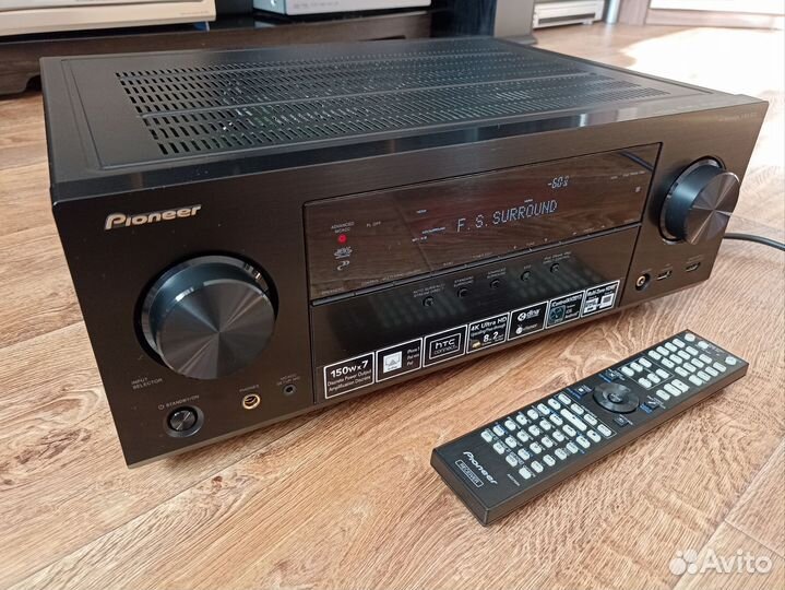 AV-ресивер Pioneer VSX-923-K (4K)