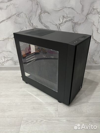 Корпус Thermaltake Versa H17