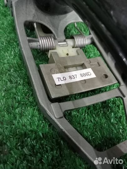 Ручка двери внешняя передняя правая Volkswagen