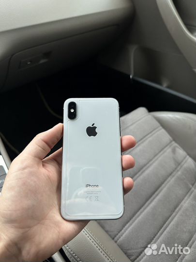 iPhone X