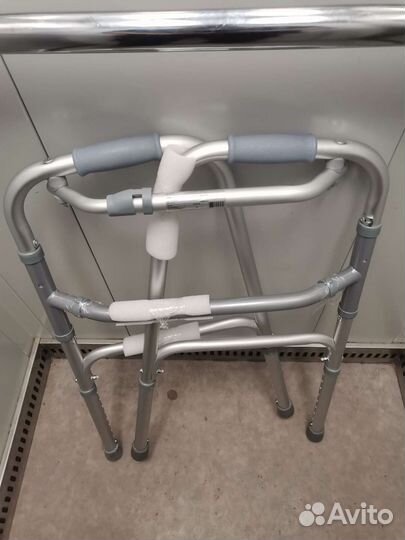 Ходунки для взрослых