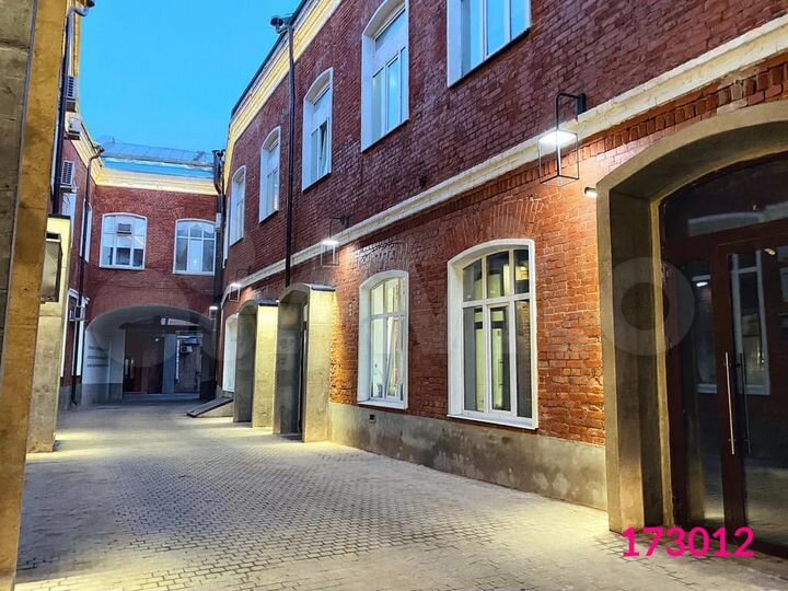 Здание в стиле лофт в 3 мин. м. Тульская, 5000 м²