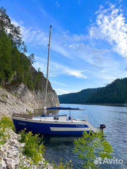 Экскурсия на яхте по Красноярскому морю / Шумиха