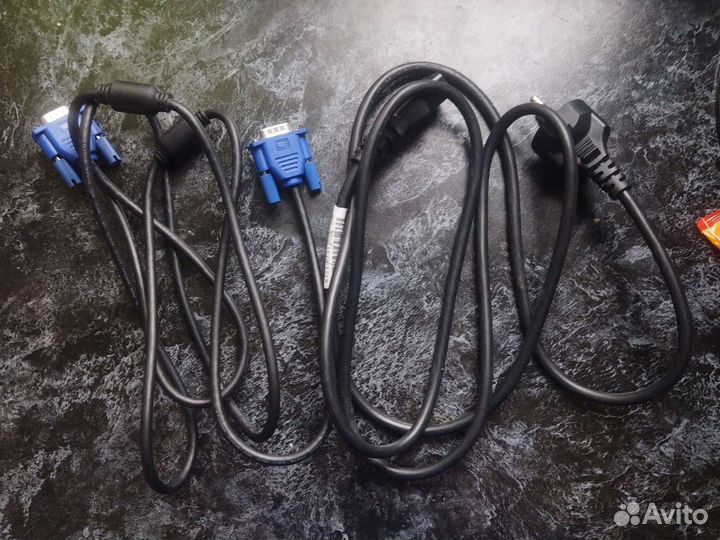 Кабель для компьютера