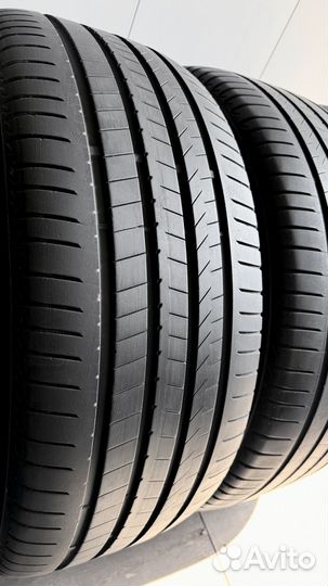 Bridgestone Alenza 001 285/45 R22 110H