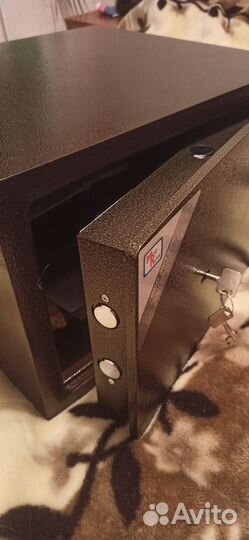 Сейф металлический бу