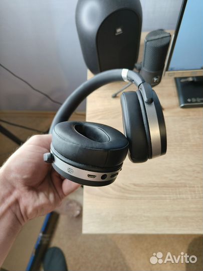 Беспроводные наушники Sennheiser HD 4.50 btnc