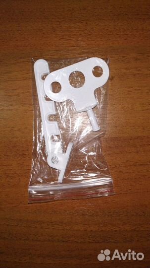 Комплектующие для пластиковых дверей и окон