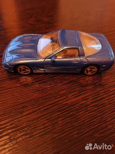 Модели машин Burago 1:43