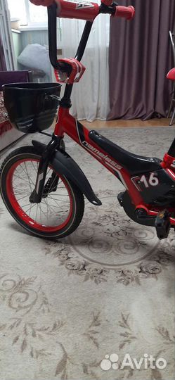 Детский велосипед 16