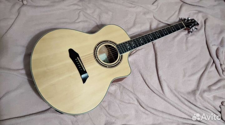 Электро акустическая гитара NG