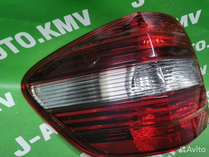 Фонарь задний Mercedes-Benz M-class