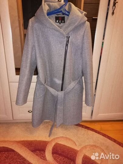 Пальто женское