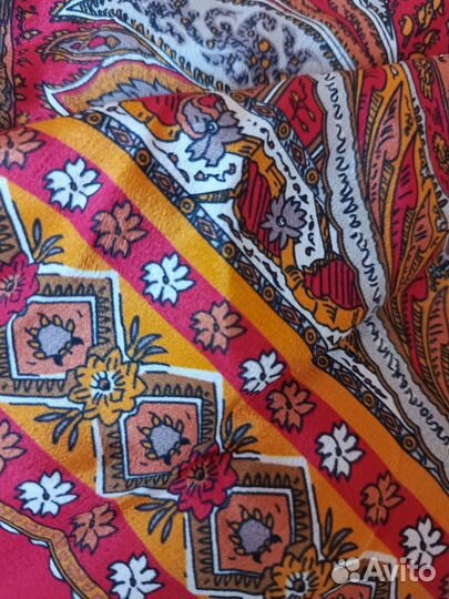 Шелковый шарф павловопосадский платок