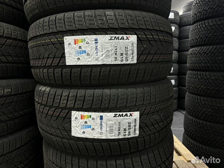 Zmax Winterhawke II 285/45 R19 114H