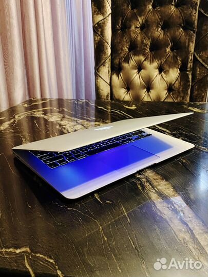 MacBook Air 13 - 2015 Early