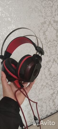 Игровые наушники с микрофоном Panteon