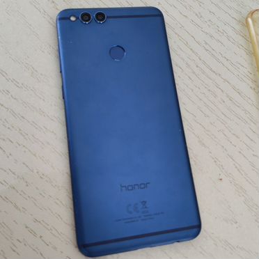 HONOR 7X, 4/64 ГБ, 2 SIM