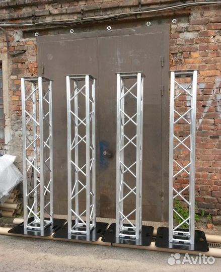 Алюминиевые фермы. Световые тотемы. Сцены