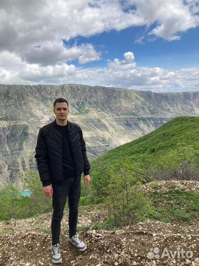 Электромонтажник