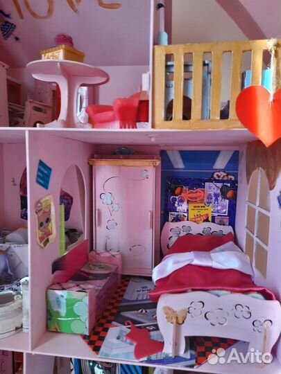 Домик кукольный