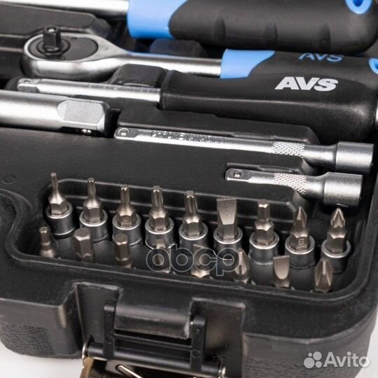 Набор инструментов (82 предмета) 