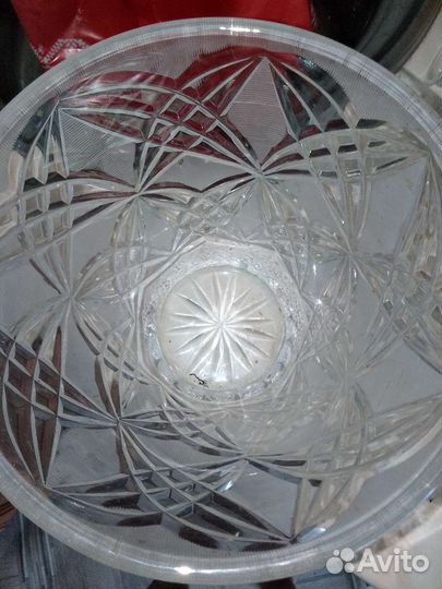 Хрустальная ваза