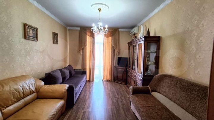 2-к. квартира, 80 м², 3/6 эт.