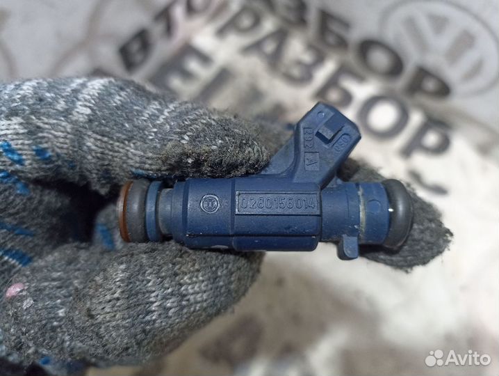 Форсунка топливная Mercedes W210 M112.941 V-3.2