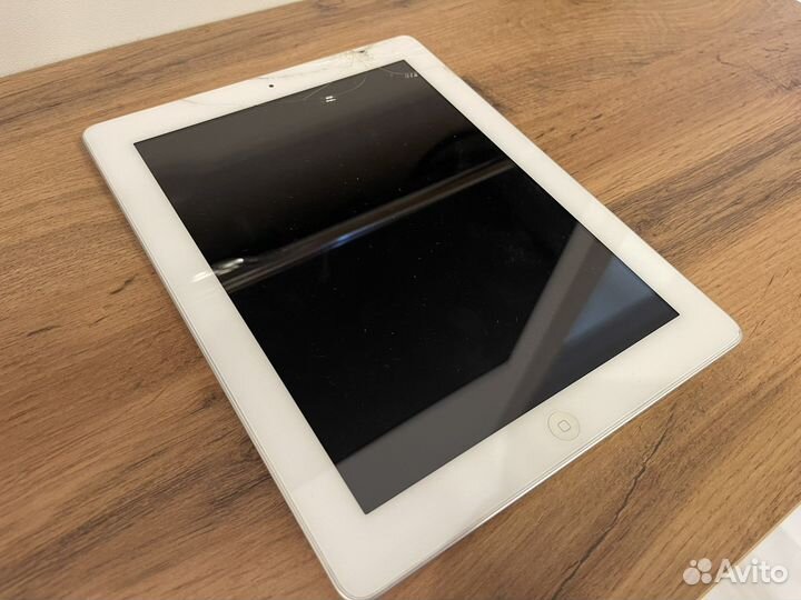 Apple iPad A1460 WiFi + Cellular 32 GB