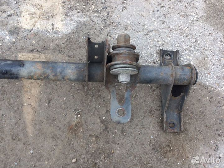 Передняя балка Приора ваз 2110