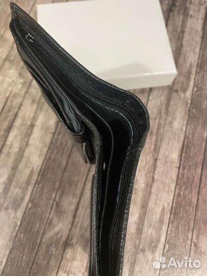 Обложка на документы кошелёк Hugo Boss