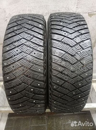 Goodyear UltraGrip Ice Arctic SUV 215/65 R17 116Z