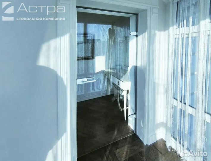 Стеклянные ограждения лестницы под ключ