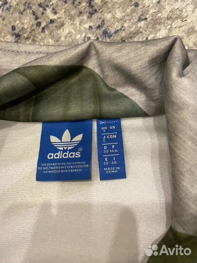 Спортивный костюм adidas 40-42