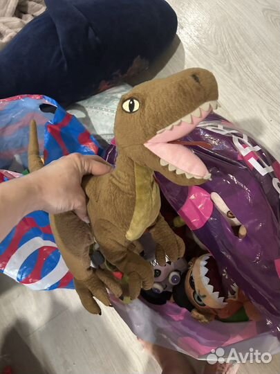 Игрушки для мальчика пакетом