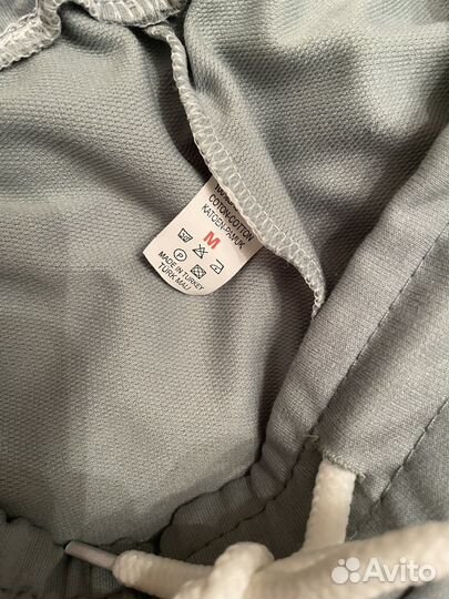 Шорты новые М