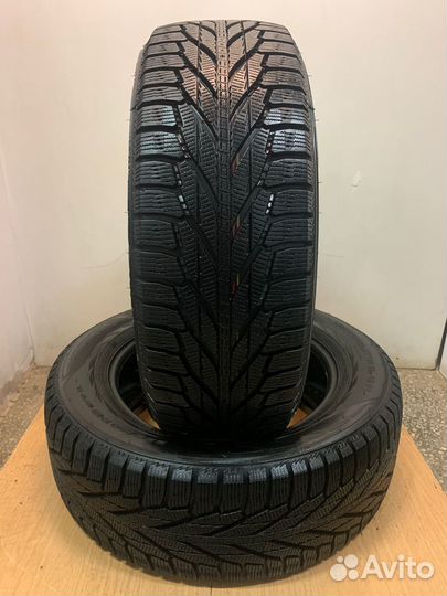 Nokian Tyres Hakkapeliitta R2 SUV 235/60 R18 107R