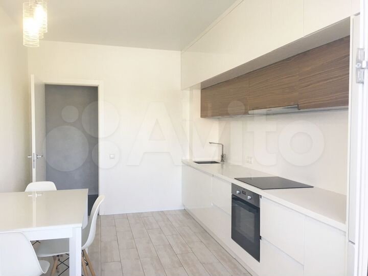 2-к. квартира, 74 м², 5/11 эт.