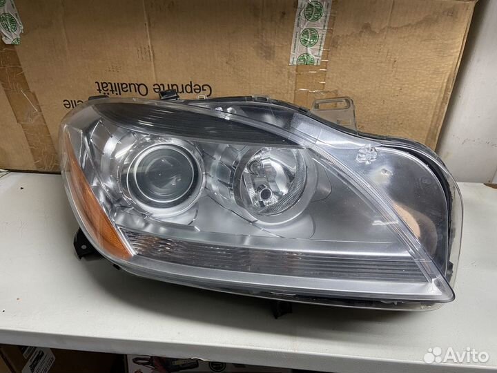 Фара правая mercedes ML W166