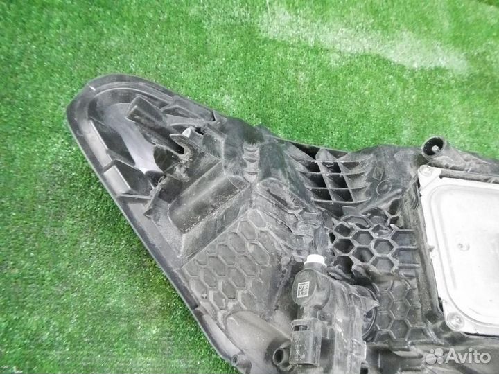 Фара левая Renault Captur/Kaptur