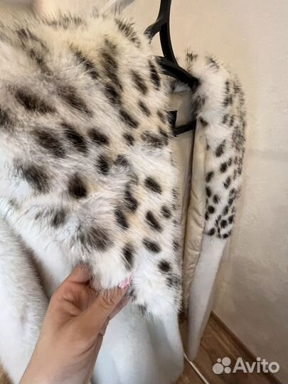 Шуба из эко меха под норку белая