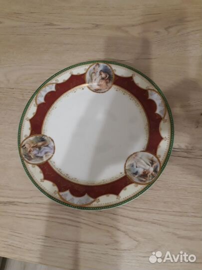 Фарфоровая посуда