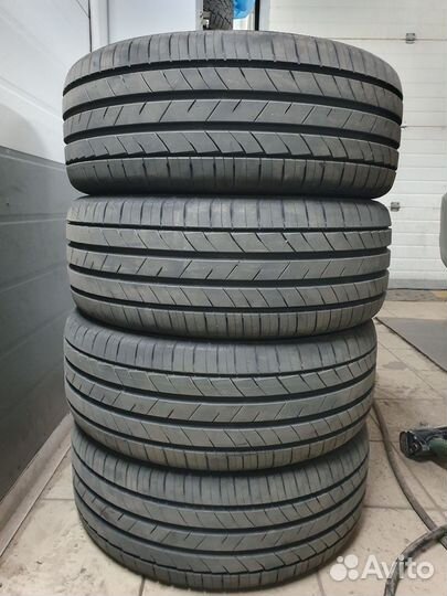 Kumho Ecsta PS71 EV 225/45 R17