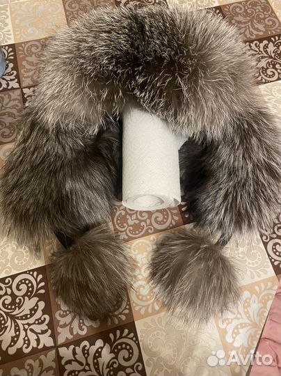 Шапка с настоящим мехом женская