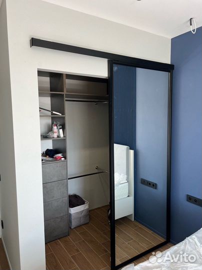 Зеркальные двери купе